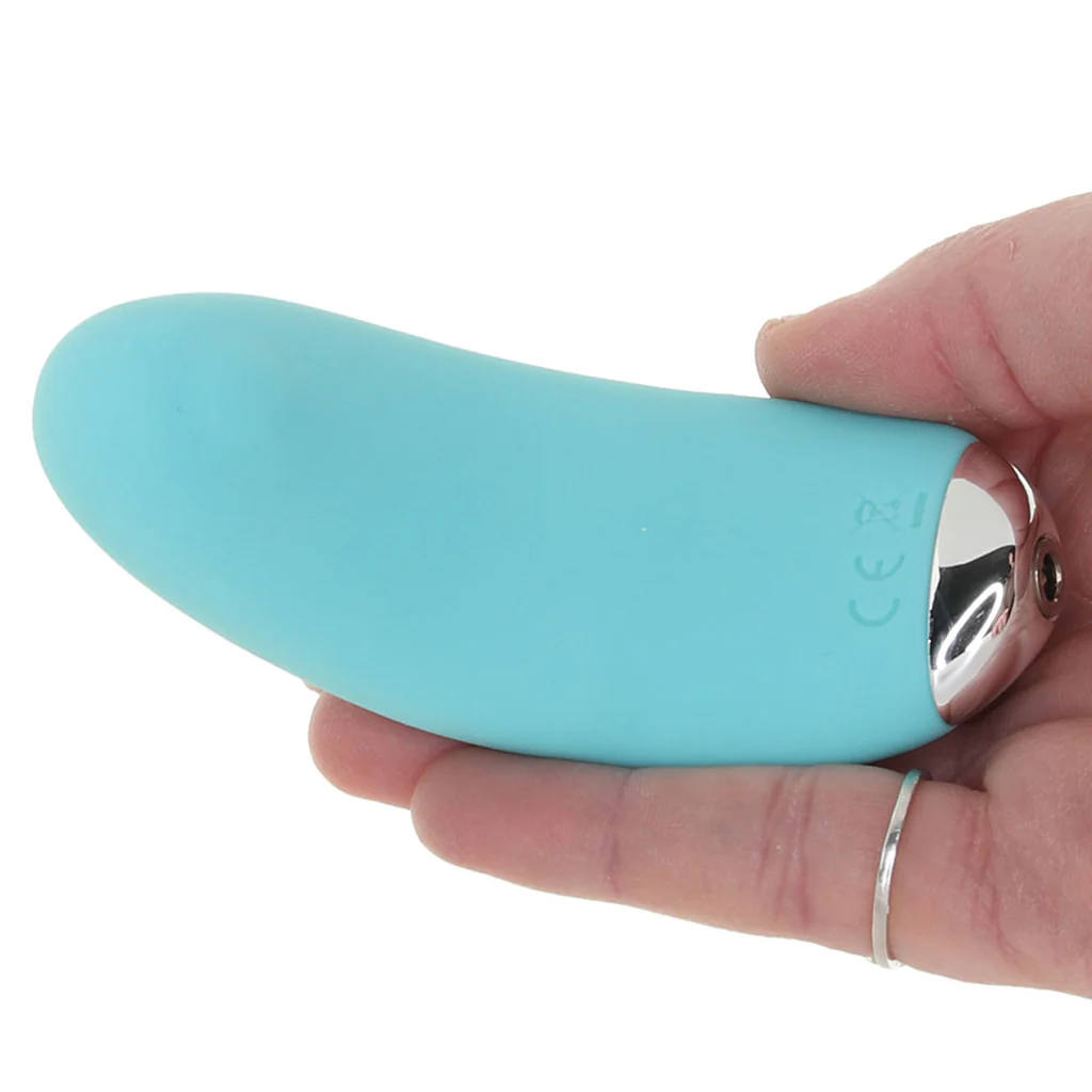 Niki Rechargeable Magnetic Panty Vibe in Turquoise - Image 4